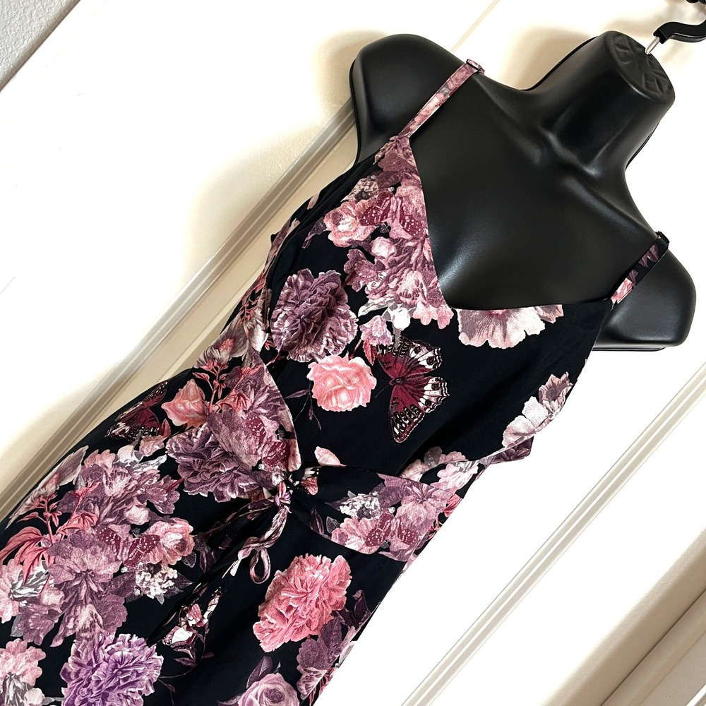 NEW Women's Torrid Black Floral Tie Front Tunic Top 2X NWT